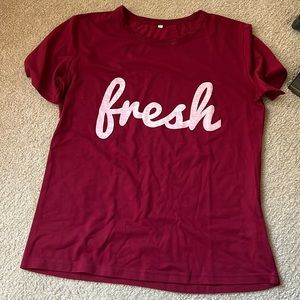 SHEIN Women’s Graphic Dark Red Tee Medium